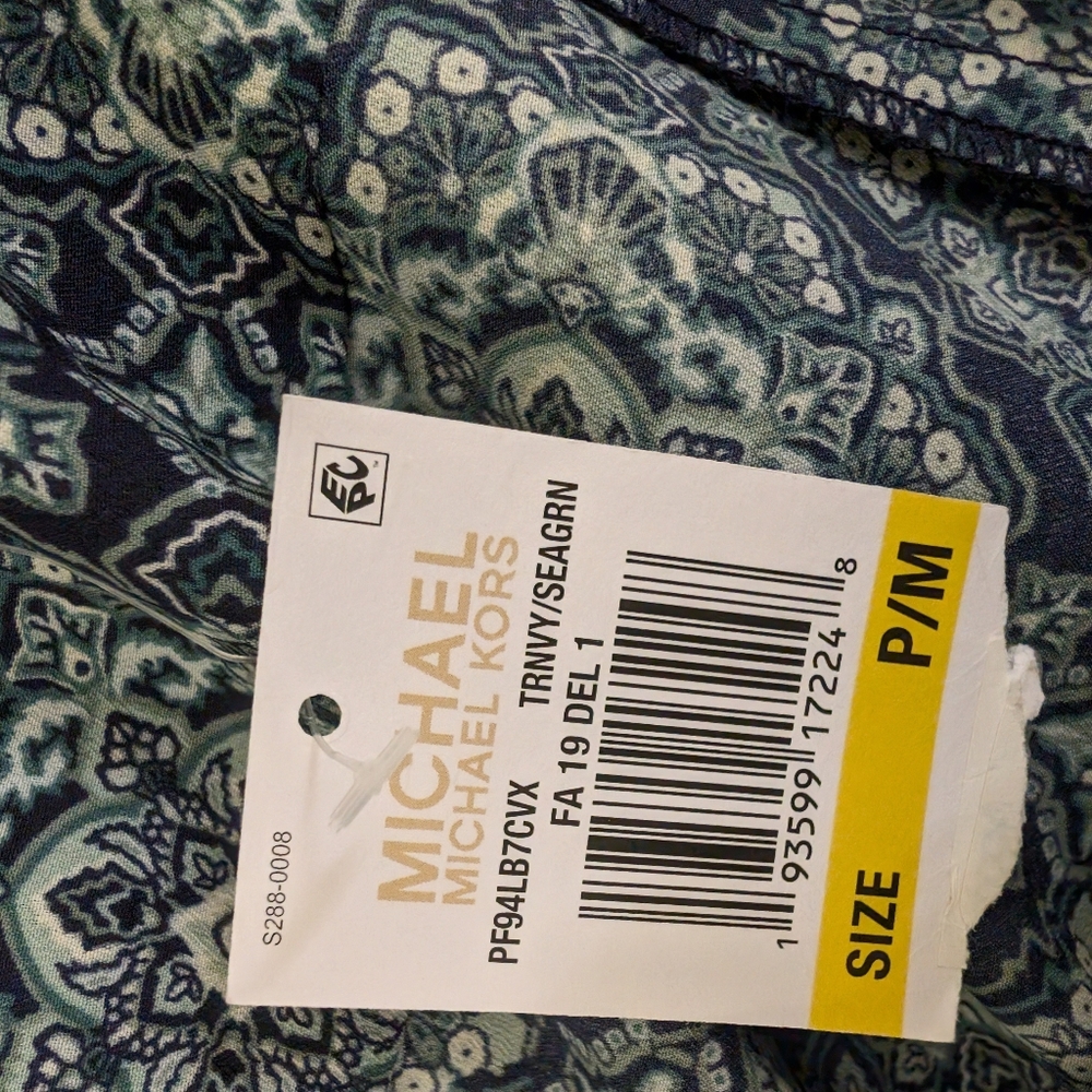 Michael Korsmedallion-print zip-up blouse PM. NWT - Picture 6 of 9